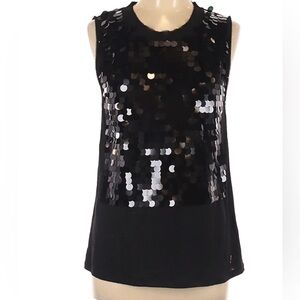 Juicy Couture
Size L Sleeveless top